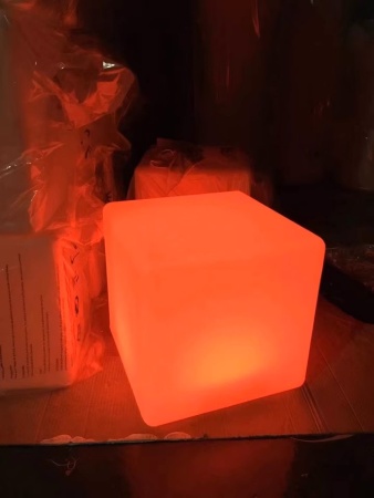 Светильник Куб 35 питание от сети 220В, RGB