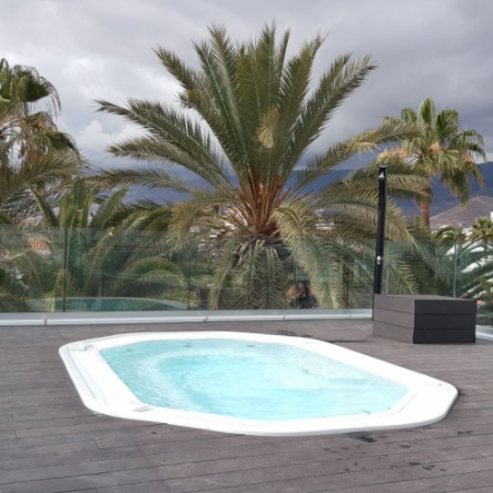 Переливной спа-бассейн AstralPool Olympia / Aquavia Hydra Переливной спа-бассейн AstralPool Olympia / Aquavia Hydra