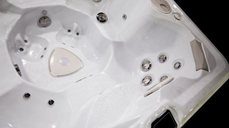 Гидромассажный спа бассейн Hydropool Self Cleaning 720 Platinum Гидромассажный спа бассейн Hydropool Self Cleaning 720 Platinum